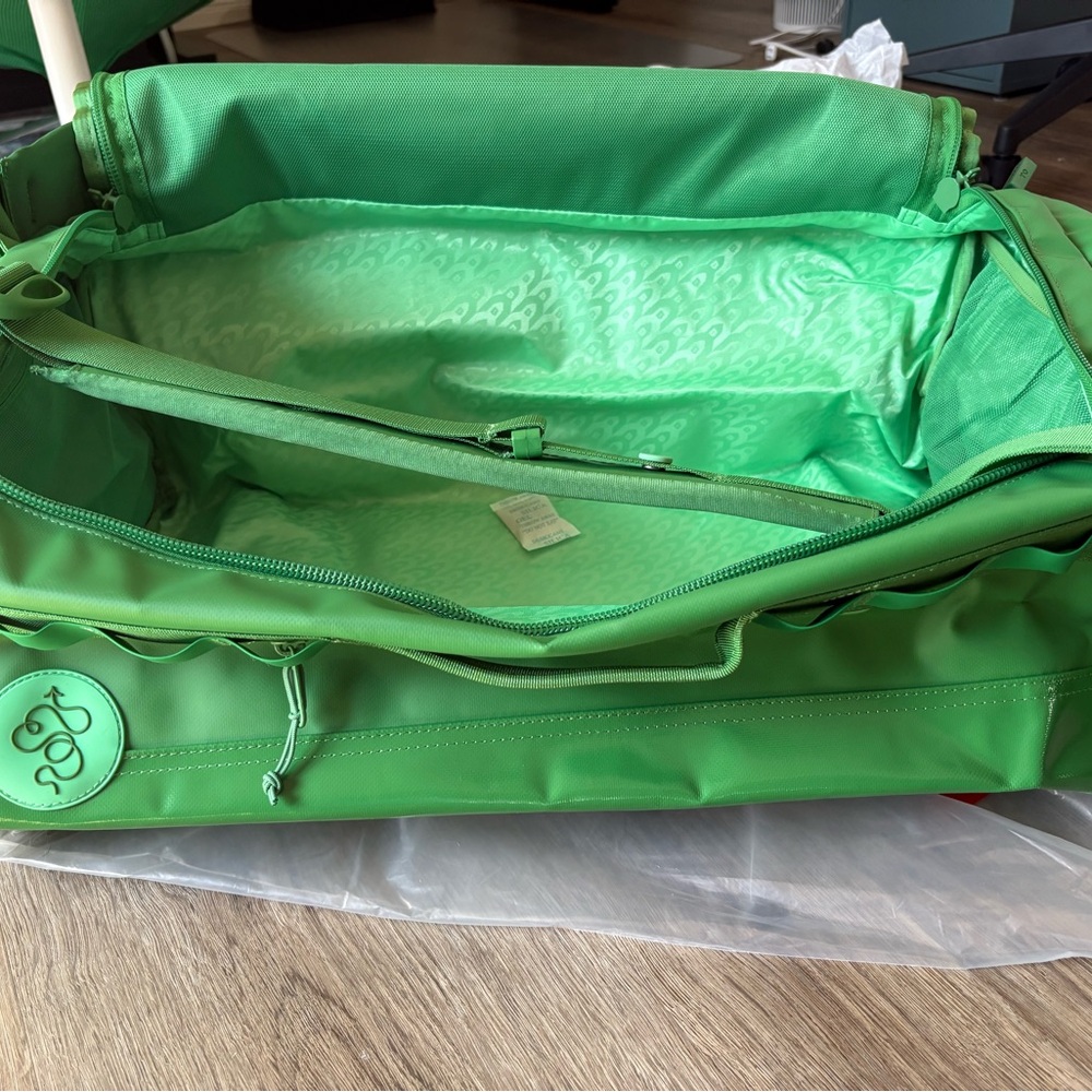 baboon to the moon go-bag big 60L green